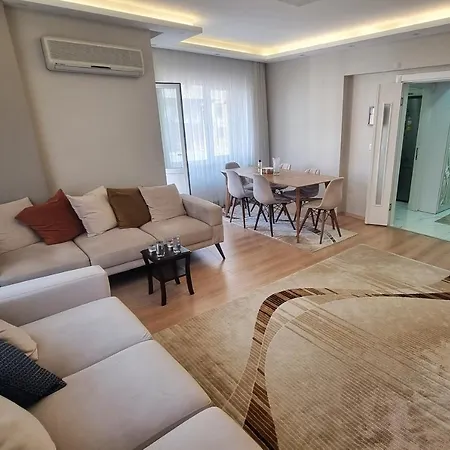 3 Bedroom Blossom And Breeze Retreat *